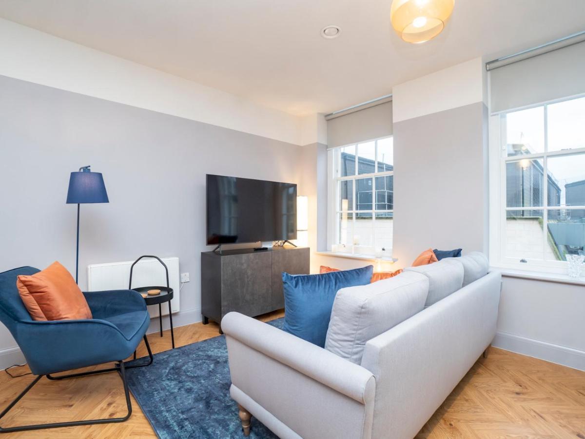 Pass The Keys Stunning 2 Bed Retreat In The Heart Of Bath Apartment Luaran gambar
